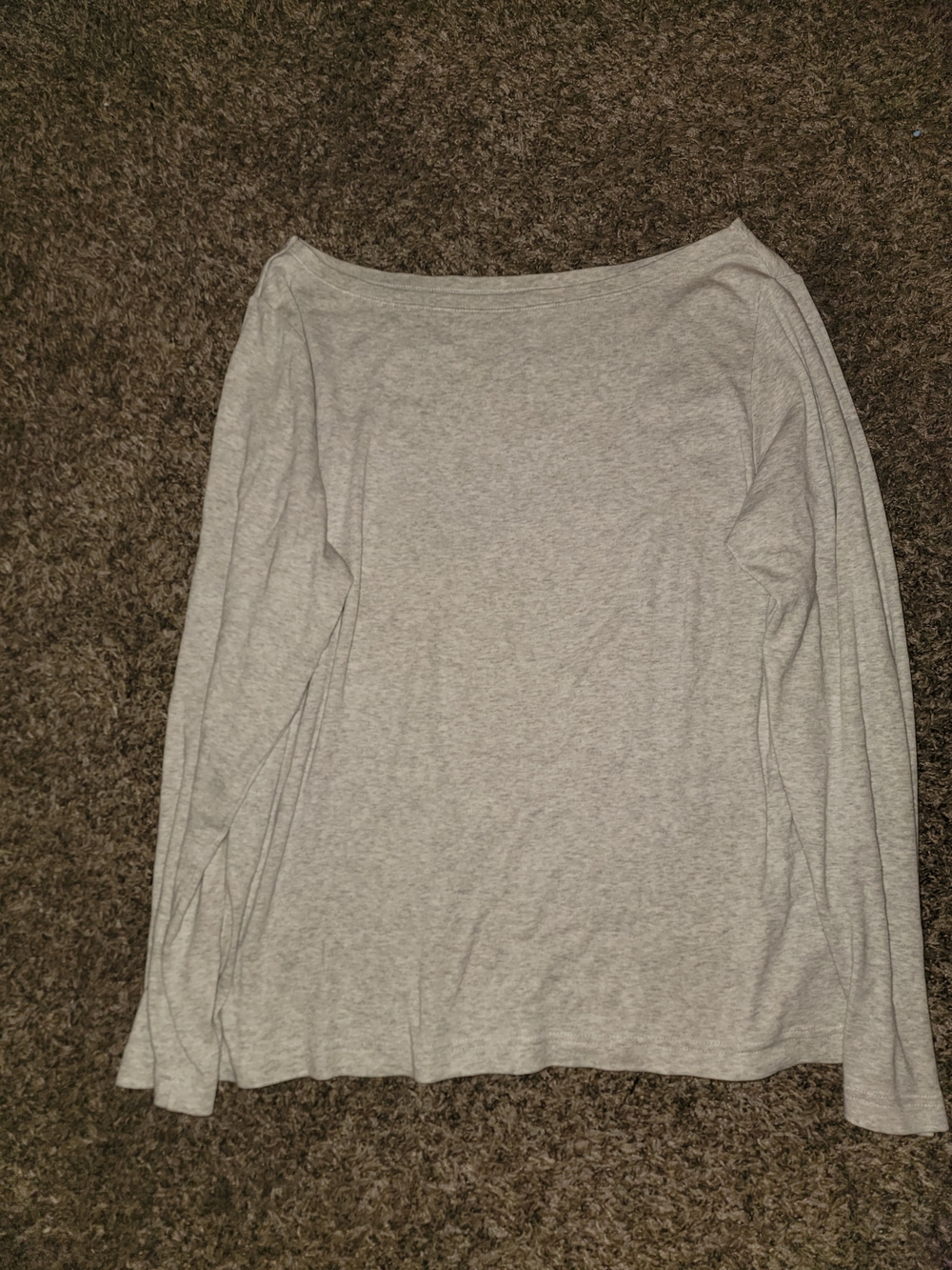 GAP Light Gray Long Sleeve Crewneck Top - Picture 4 of 5